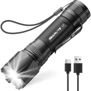 GEARLITE LED Taschenlampe, 3000 Lumen Zoombare Mini Lampe, Wasserdicht & Taktisch für Camping, Angeln, Wandern