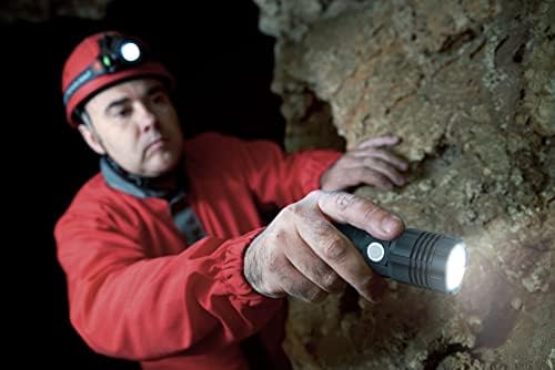 ANSMANN PRO 3000R LED-Taschenlampe 30W - IP67, 6 Lichtfunktionen, 213M Reichweite, ideal für Outdoor-Abenteuer!